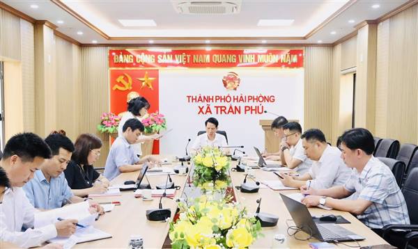 Thường trực HĐND xã Trần Phú họp phiên thứ nhất để kiện toàn tổ chức, nhân sự bộ máy HĐND xã khóa II, nhiệm kỳ 2026 – 2031.