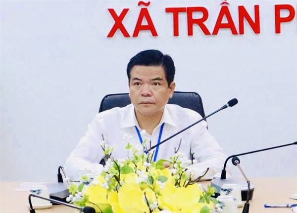 UBND xã giao ban triển khai nhiệm vụ trọng tâm tháng 5 năm 2026