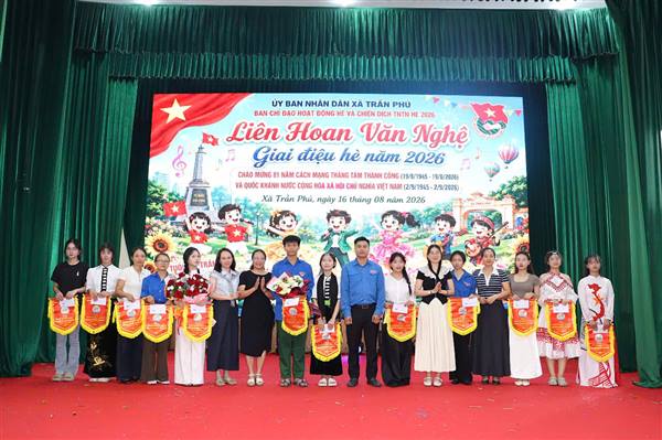 Xã Trần Phú: Sôi nổi Liên hoan văn nghệ hè và Tổng kết hoạt động hè năm 2026
