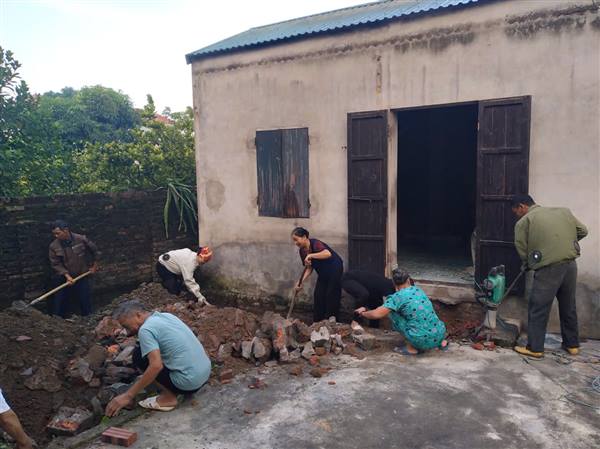 Khởi công xây dựng Nhà Đại đoàn kết cho hộ nghèo tại xã Trường Tân.