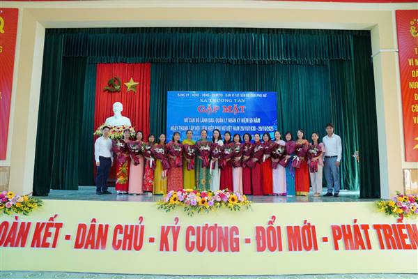 XÃ TRƯỜNG TÂN TỔ CHỨC GẶP MẶT KỶ NIỆM 95 NĂM NGÀY THÀNH LẬP HỘI LIÊN HIỆP PHỤ NỮ VIỆT NAM (20/10/1930 – 20/10/2025).