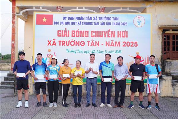 Sôi nổi giải bóng chuyền hơi Đại hội Thể dục Thể thao xã Trường Tân lần thứ I, năm 2025