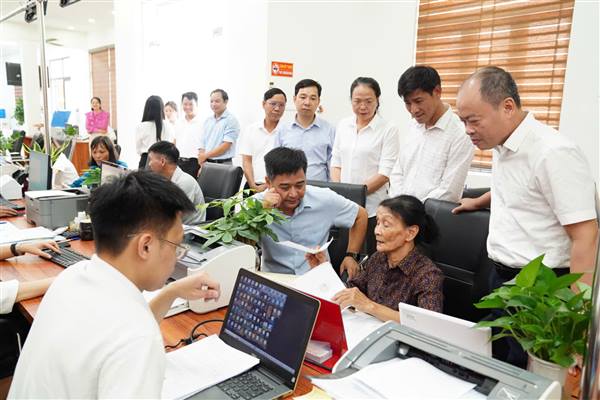 Ủy ban Kiểm tra Trung ương làm việc với xã Trường Tân về thực hiện hành chính công