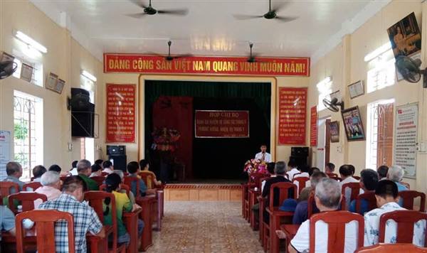 Các chi bộ xã Trường Tân tổ chức sinh hoạt định kỳ hàng tháng.

