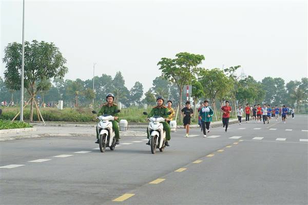 Xã Trường Tân tổ chức Ngày chạy Olympic vì sức khỏe toàn dân, vì an ninh Tổ quốc năm 2026.