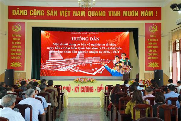 Xã Trường Tân tổ chức tập huấn nghiệp vụ công tác bầu cử.