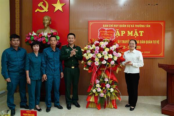 Ban Chỉ huy Quân sự xã Trường Tân gặp mặt kỷ niệm Ngày truyền thống Dân quân tự vệ.