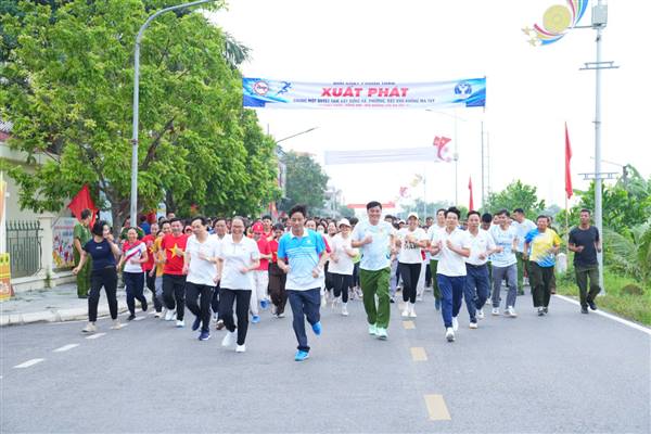 Xã Trường Tân hưởng ứng Ngày chạy “Chung một quyết tâm xây dựng xã, phường, đặc khu không ma túy”