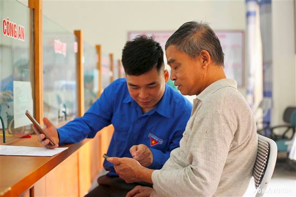 Triển khai phong trào “Bình dân học vụ số”, “Ngày hội toàn dân học tập số” và “Ngày Chuyển đổi số quốc gia”