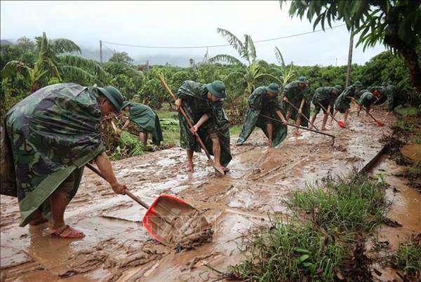 V/v tăng cường công tác kiểm soát ô
nhiễm môi trường, khắc phục hậu quả
sau bão, lũ