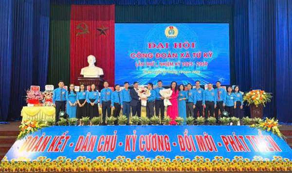 Công đoàn xã Tứ Kỳ tổ chức thành công đại hội lần thứ nhất nhiệm kỳ 2025-2030.

