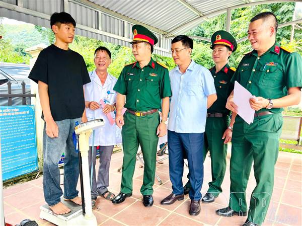 Đảng ủy xã Tứ Kỳ lãnh đạo thực hiện công tác tuyển quân năm 2027