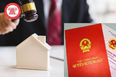 QUYẾT ĐỊNH
Về việc giao đất thông qua đấu giá quyền sử dụng đất
cho ông Vũ Văn Quân, bà Nguyễn Thị Cúc tại Khu dân cư mới
An Nhân Đông, thị trấn Tứ Kỳ, huyện Tứ Kỳ, tỉnh Hải Dương
(nay thuộc xã Tứ Kỳ, thành phố Hải Phòng)