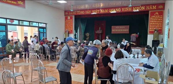 Triển khai khám sức khỏe định kỳ cho người cao tuổi năm 2026 trên địa bàn