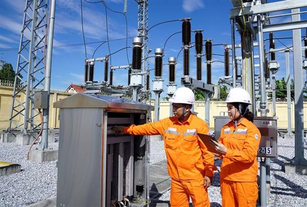 Tăng cường bảo đảm an toàn điện trong mùa mưa bão, nắng nóng năm 2026