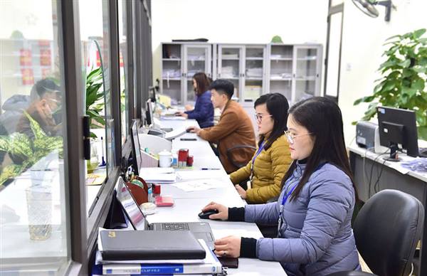 Nâng cao chất lượng đội ngũ cán bộ, công chức đáp ứng yêu cầu chính quyền địa phương 2 cấp