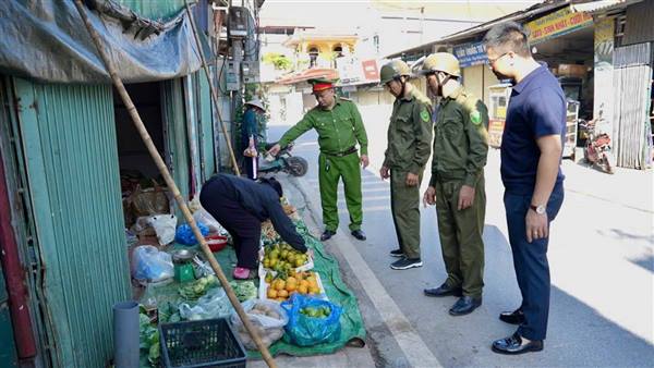 Chung tay trả lại hành lang an toàn giao thông – Vì một xã Tứ Kỳ văn minh, an toàn và phát triển bền vững
