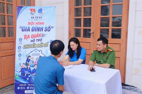 Tứ Kỳ triển khai “Chiến dịch mùa hè số cùng VNeID”, hỗ trợ người dân tiếp cận tiện ích số