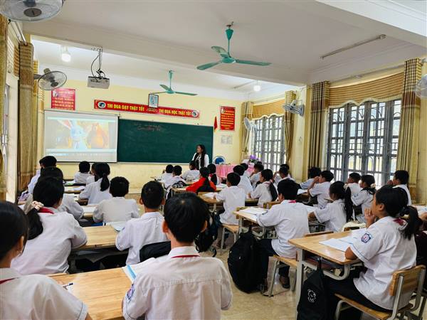 Triển khai khảo sát ý kiến về sắp xếp mạng lưới cơ sở giáo dục công lập