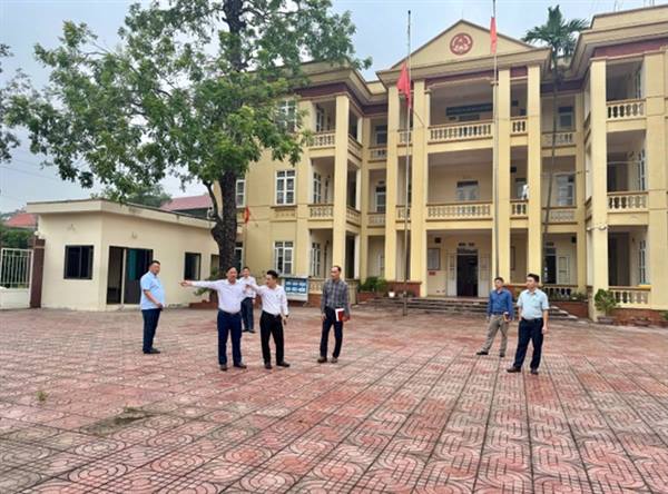 Ban Kinh tế-Ngân sách HĐND xã giám sát việc quản lý, sử dụng tài sản công sau sắp xếp đơn vị hành chính