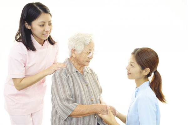 Tứ Kỳ tăng cường chăm sóc sức khỏe người cao tuổi