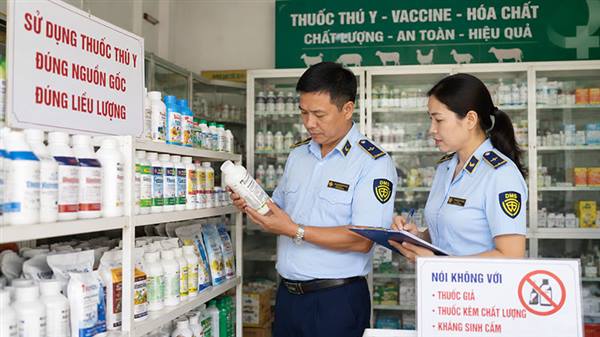 Siết quản lý thuốc thú y, ngăn hàng giả và thuốc không rõ nguồn gốc