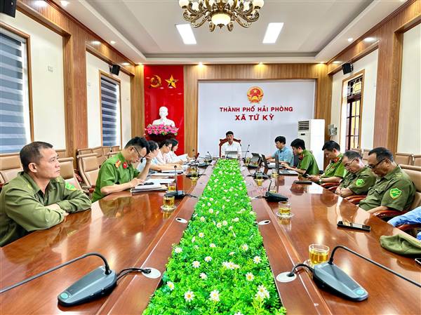 HĐND xã Tứ Kỳ giám sát công tác quản lý, hoạt động lực lượng bảo vệ an ninh, trật tự ở cơ sở 