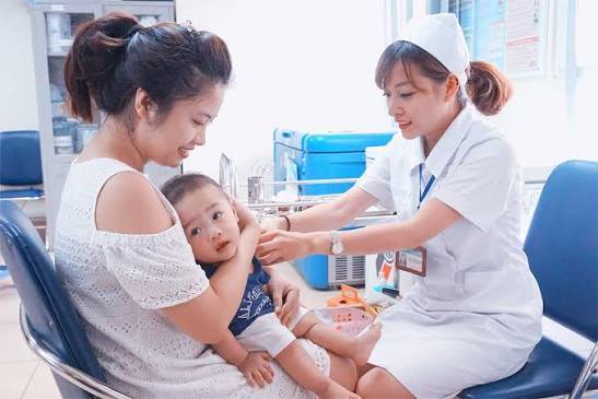 Tăng cường tiêm chủng mở rộng, bảo đảm hoàn thành chỉ tiêu năm 2026
