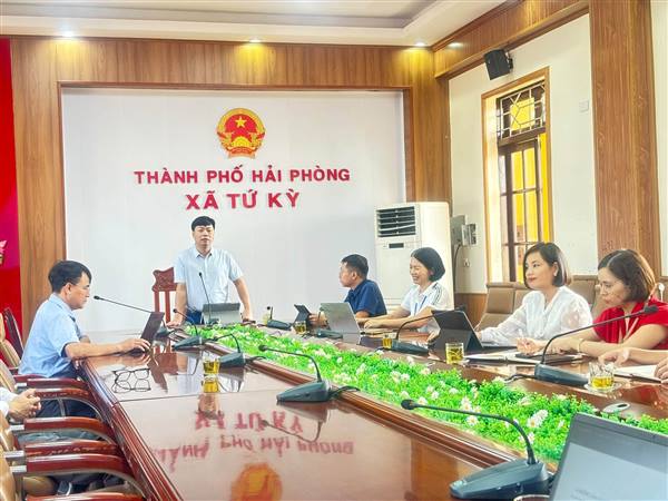 Tứ Kỳ triển khai vận hành hệ thống chấm công điện tử, hướng tới quản lý công vụ bằng dữ liệu