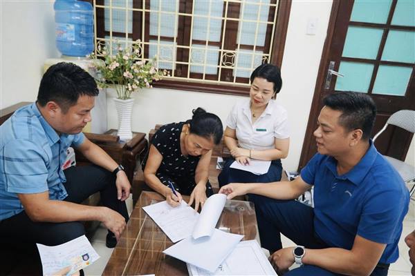 Dự án cái tạo, mở rộng đường Vũ Công Đán: Thêm 5 hộ gia đình nhận tiền bồi thường, bàn giao mặt bằng, đạt trên 95% tiến độ giải phóng mặt bằng

