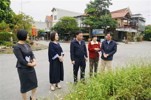 Chủ tịch UBND phường Tứ Minh làm việc với Trung tâm Văn hóa- Thể thao và Truyền thông phường