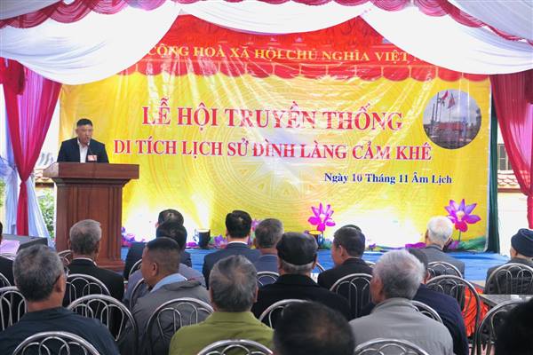 Khai hội truyền thống Đình làng Cẩm Khê , phường Tứ Minh