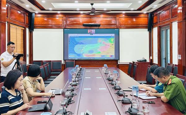 Phường Tứ Minh tham dự Hội nghị trực tuyến về công tác phòng, chống bão số 3 WiPha 

