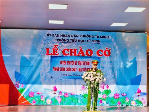 Tuyên truyền trật tự an toàn giao thông, phòng cháy chữa cháy và phóng chống ma túy học đường tại trường tiểu học Tứ Minh