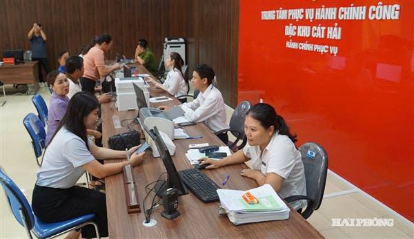 Quy định chức năng, nhiệm vụ, tổ chức bộ máy trung tâm chính trị xã, phường, đặc khu