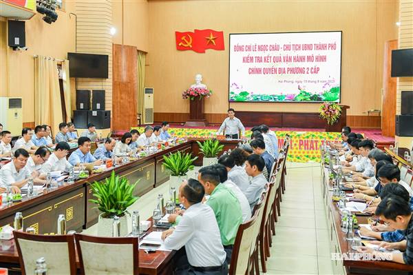 Chủ tịch UBND thành phố Hải Phòng Lê Ngọc Châu kiểm tra hoạt động chính quyền địa phương 2 cấp tại 9 phường phía Tây
