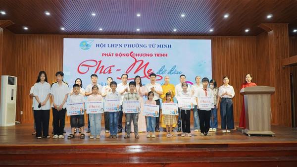 Hội liên hiệp phụ nữ phường Tứ Minh phát động chương trình “cha - mẹ đỡ đầu” hỗ trợ, chăm sóc trẻ em mồ côi, trẻ em có hoàn cảnh khó khăn giai đoạn 2026 – 2031