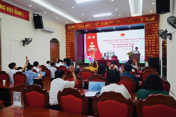 HĐND phường Tứ Minh khóa XXIII tổ chức kỳ họp thứ hai, thông qua nhiều Nghị quyết quan trọng