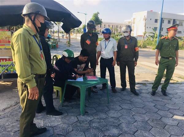 Phường Tứ Minh kiên quyết lập lại trật tự đô thị,  xử lý nghiêm vi phạm lòng đường, vỉa hè