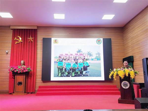 Công an phường Tứ Minh tuyên truyền phòng, chống ma túy và thuốc lá điện tự cho sinh viên