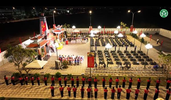XÚC ĐỘNG, ÂN TÌNH - ĐÊM TRI ÂN CÁC ANH HÙNG LIỆT SĨ TẠI PHƯỜNG TỨ MINH