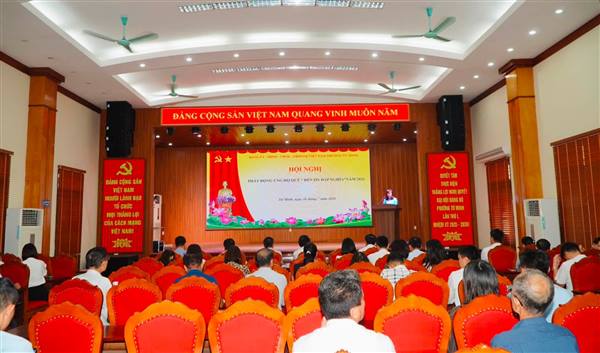 Phường Tứ Minh phát động ủng hộ quỹ "Đền ơn đáp nghĩa" năm 2026