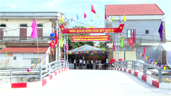 Kỷ niệm 70 thành lập trại Hồng Quang và khánh thành cầu đội 8 