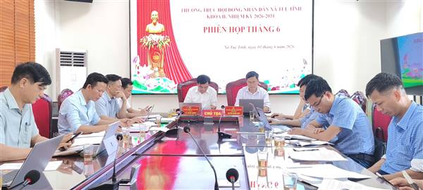 Thường trực HĐND xã chuẩn bị cho kỳ họp thường lệ giữa năm