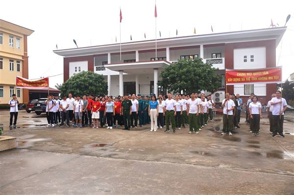 Xã Tuệ Tĩnh: Tổ chức ngày chạy “Chung một quyết tâm xây dựng xã, phường đặc khu không ma túy”