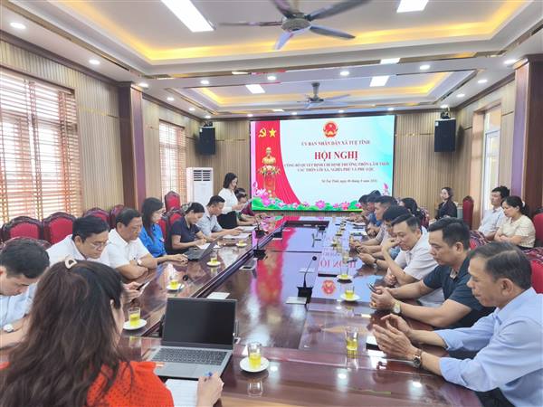 Xã Tuệ Tĩnh công bố Quyết định chỉ định Trưởng thôn lâm thời tại các thôn Lôi Xá, Nghĩa Phú và Phú Lộc