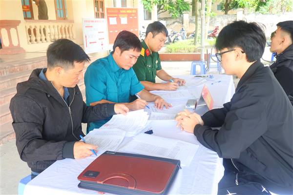 Phường Việt Hòa tổ chức khám tuyển nghĩa vụ quân sự năm 2026