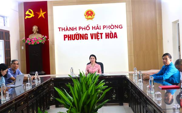Phường Việt Hòa tham dự Hội nghị báo cáo viên tháng 10/2025