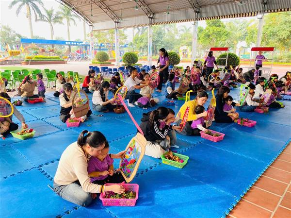 Trường Mầm non Cao An tổ chức chương trình " Cùng con đến lớp " dành cho các bé khối nhà trẻ