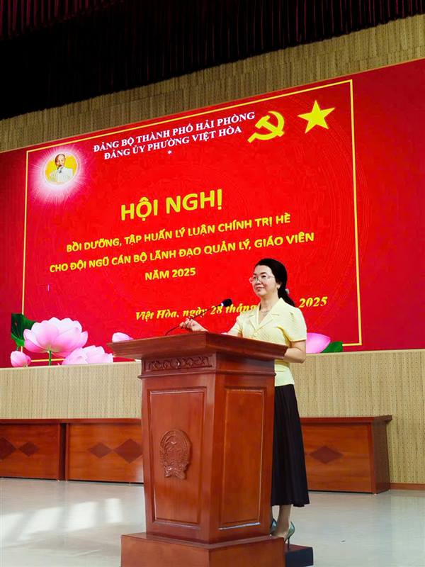 Đảng ủy phường Việt Hòa tổ chức hội nghị bồi dưỡng, tập huấn lý luận chính trị hè năm 2025